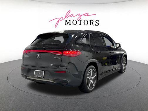 Obsidian Black Metallic 2025 Mercedes-Benz EQE 500 4MATIC