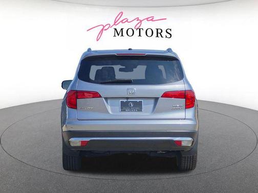 Silver Metallic 2016 Honda Pilot Touring