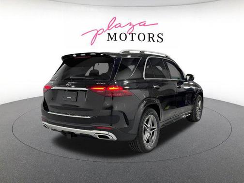 Obsidian Black Metallic 2026 Mercedes-Benz GLE 450 4MATIC