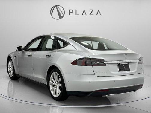 2015 Tesla Model S P85D