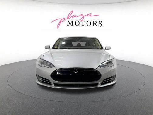Silver Metallic 2015 Tesla Model S 85D