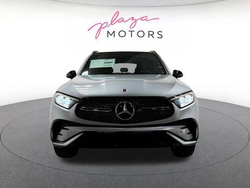Cirrus Silver Metallic 2026 Mercedes-Benz GLC 300 4MATIC