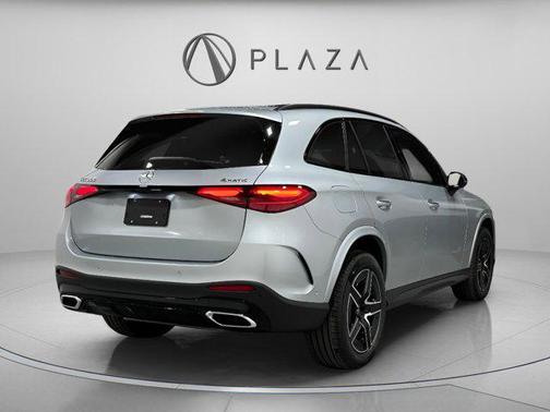 2026 Mercedes-Benz GLC 300 4MATIC