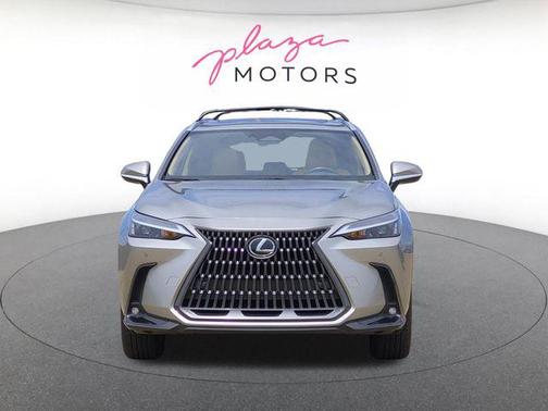 Atomic Silver 2025 Lexus NX 250 Base