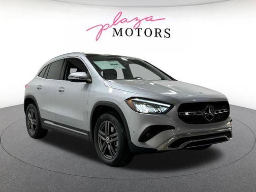 Cirrus Silver Metallic 2026 Mercedes-Benz GLA 250 4MATIC