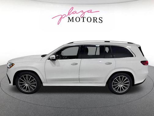 Moonlight White 2026 Mercedes-Benz GLS 450 4MATIC