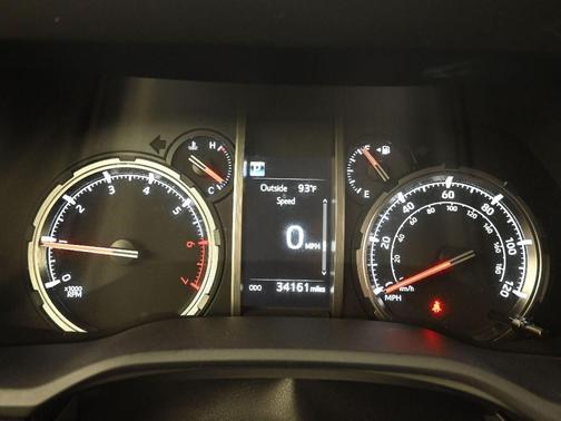 2024 Toyota 4Runner TRD Off Road