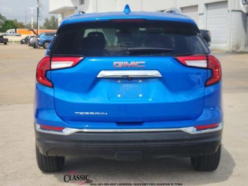 2024 GMC Terrain SLT