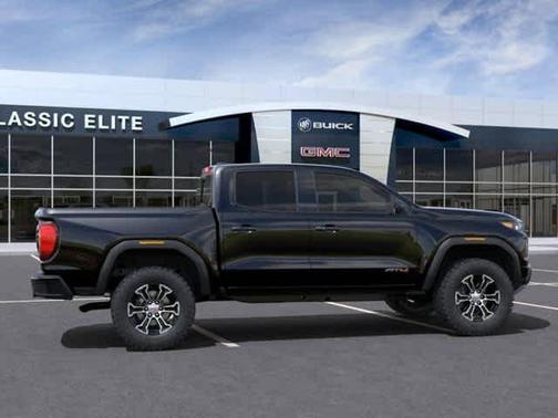 2025 GMC Canyon AT4