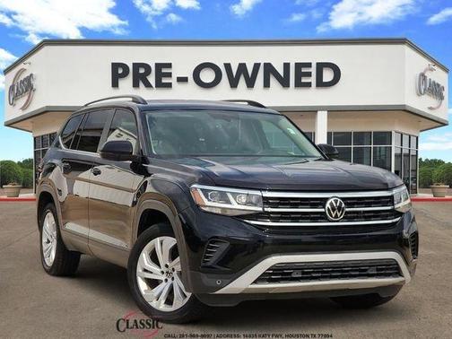 Deep Black Pearl Effect 2021 Volkswagen Atlas 2.0T SE w/Technology