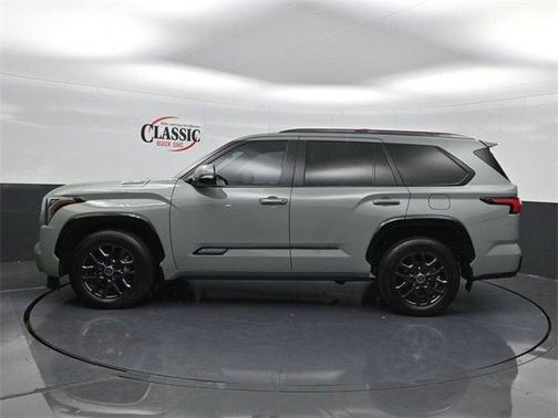 2024 Toyota Sequoia Platinum