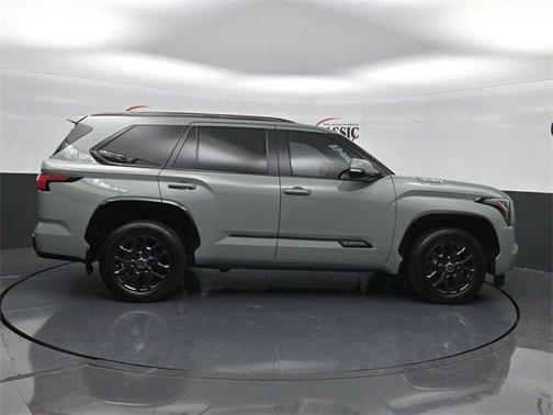 2024 Toyota Sequoia Platinum
