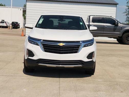 Summit White 2024 Chevrolet Equinox LT