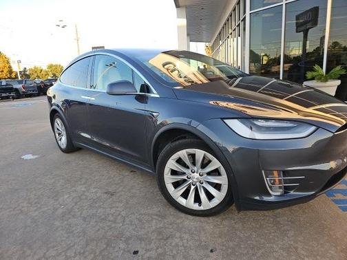 2018 Tesla Model X 100D