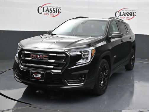 2024 GMC Terrain AT4