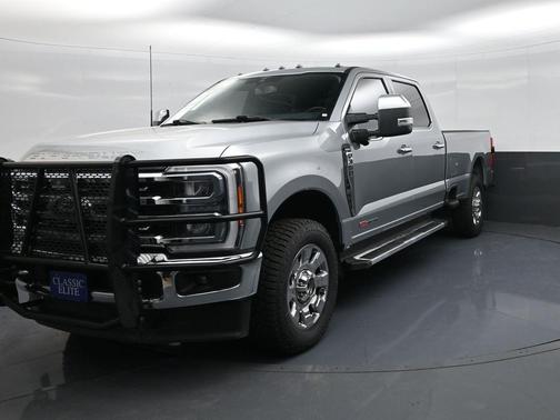 2023 Ford F-350 Lariat Super Duty
