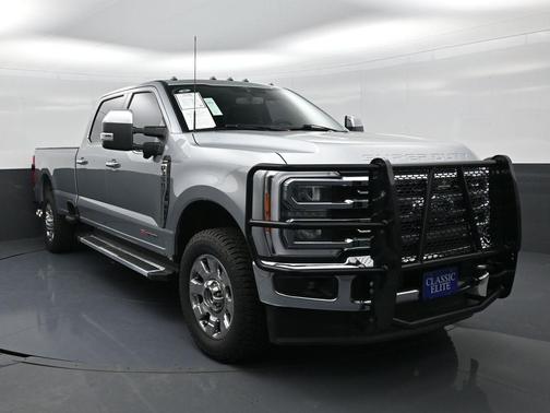 2023 Ford F-350 Lariat Super Duty