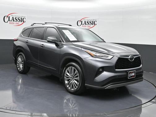 2023 Toyota Highlander Platinum