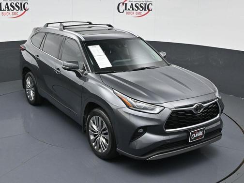 2023 Toyota Highlander Platinum