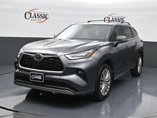 2023 Toyota Highlander Platinum