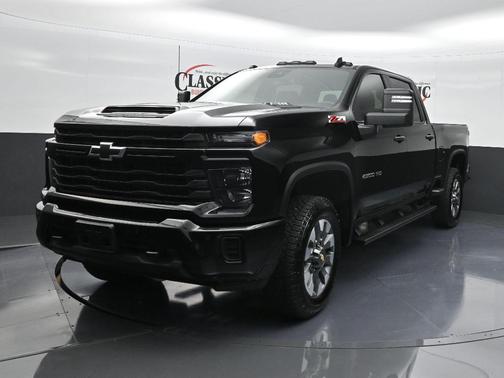 2025 Chevrolet Silverado 2500 Custom