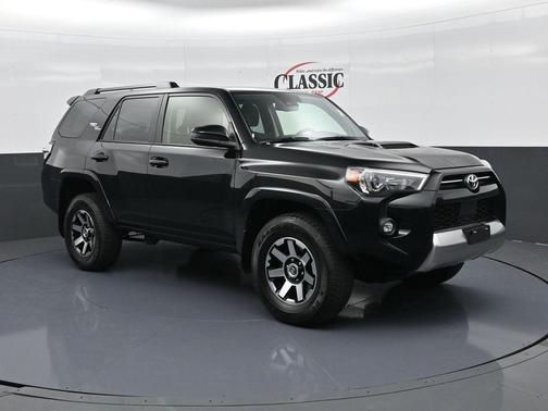 2024 Toyota 4Runner TRD Off Road