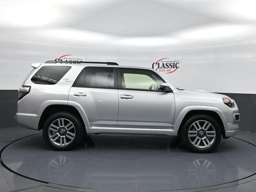 2024 Toyota 4Runner TRD Sport