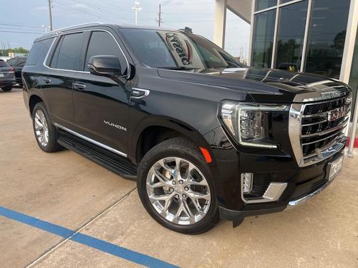 2022 GMC Yukon SLT