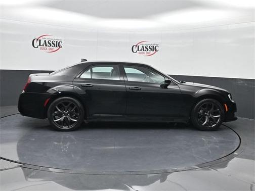 2023 Chrysler 300 S