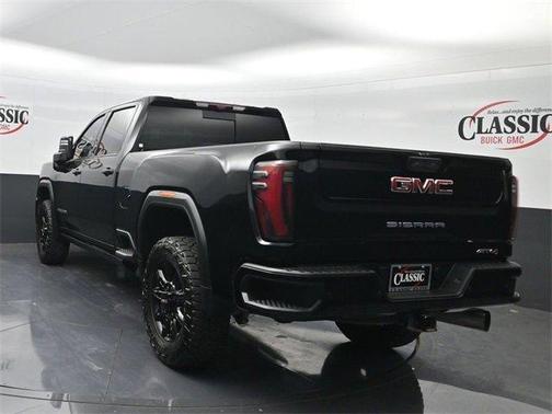 2024 GMC Sierra 2500 AT4