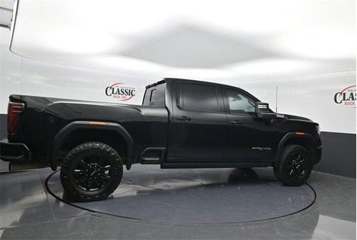 2024 GMC Sierra 2500 AT4