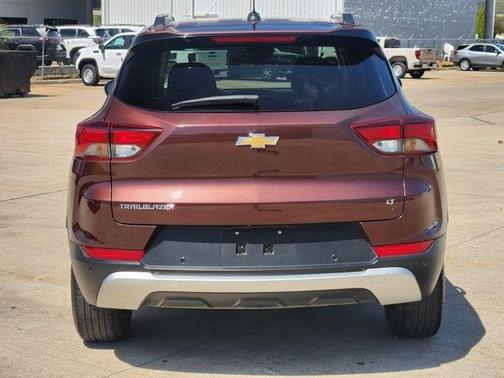 Mahogany Red Metallic 2022 Chevrolet Trailblazer LT