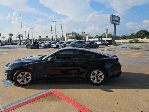 2018 Ford Mustang EcoBoost