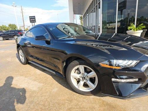 2018 Ford Mustang EcoBoost