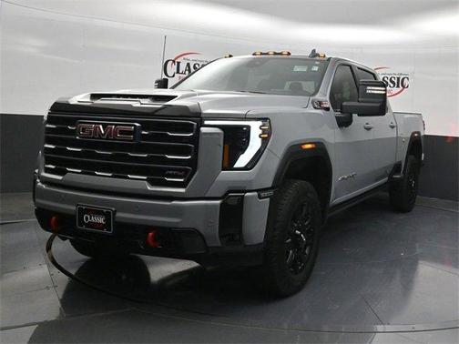 2025 GMC Sierra 2500 AT4