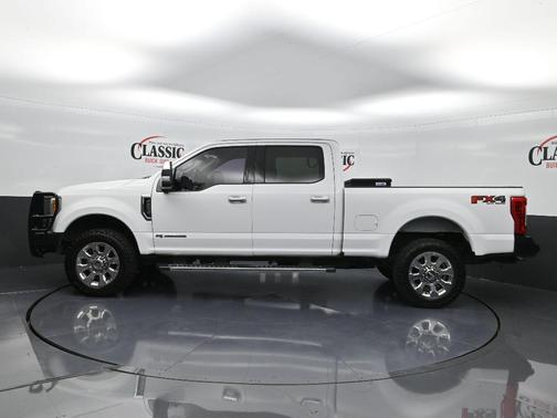 2017 Ford F-250 Lariat