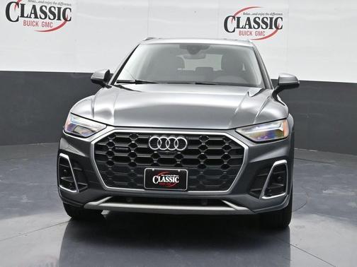 2024 Audi Q5 45 S line quattro Premium