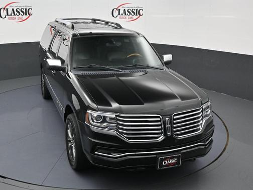 2017 Lincoln Navigator L Select