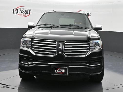 2017 Lincoln Navigator L Select