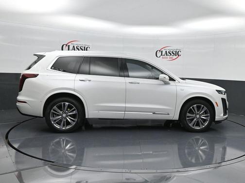 2020 Cadillac XT6 Premium Luxury FWD
