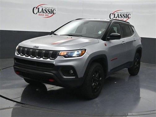 2024 Jeep Compass Trailhawk