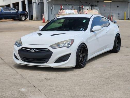 Casablanca White 2014 Hyundai Genesis Coupe 2.0T