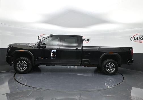 2024 GMC Sierra 2500 AT4