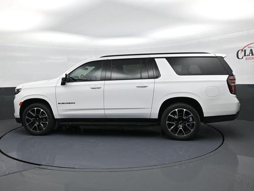 2021 Chevrolet Suburban RST