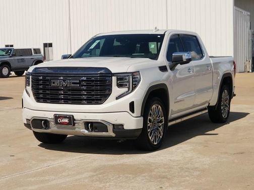 White Frost Tri-Coat 2023 GMC Sierra 1500 Denali Ultimate