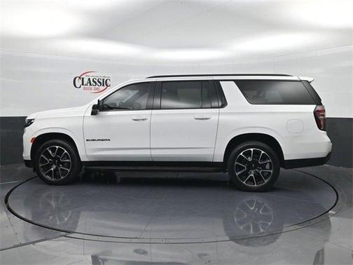 2021 Chevrolet Suburban RST