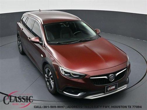 2018 Buick Regal TourX Essence