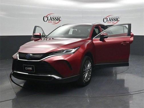 2023 Toyota Venza LE