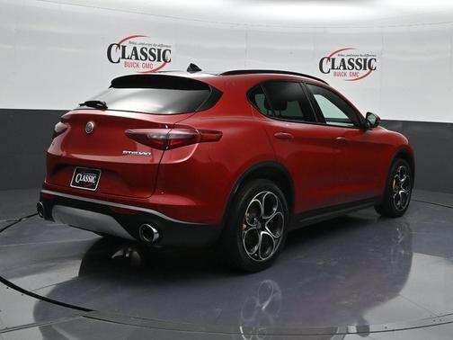 2019 Alfa Romeo Stelvio Ti Sport