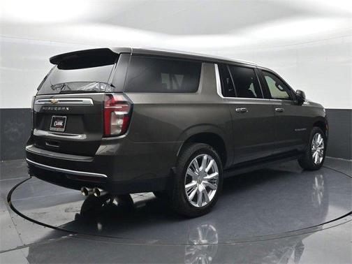 2021 Chevrolet Suburban High Country